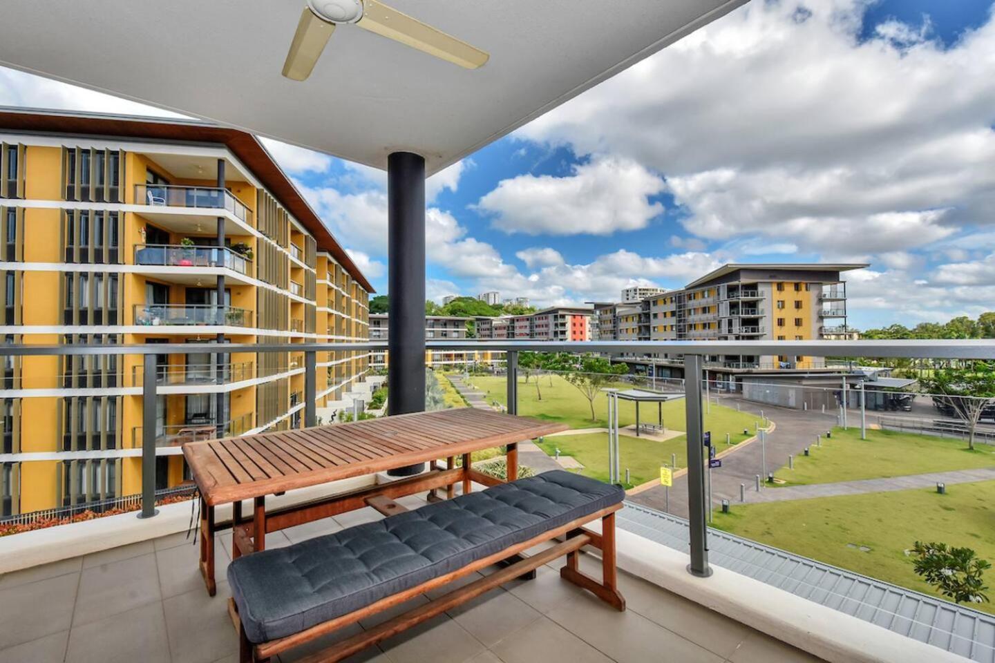 Darwin Waterfront Luxury Apartment Exterior photo