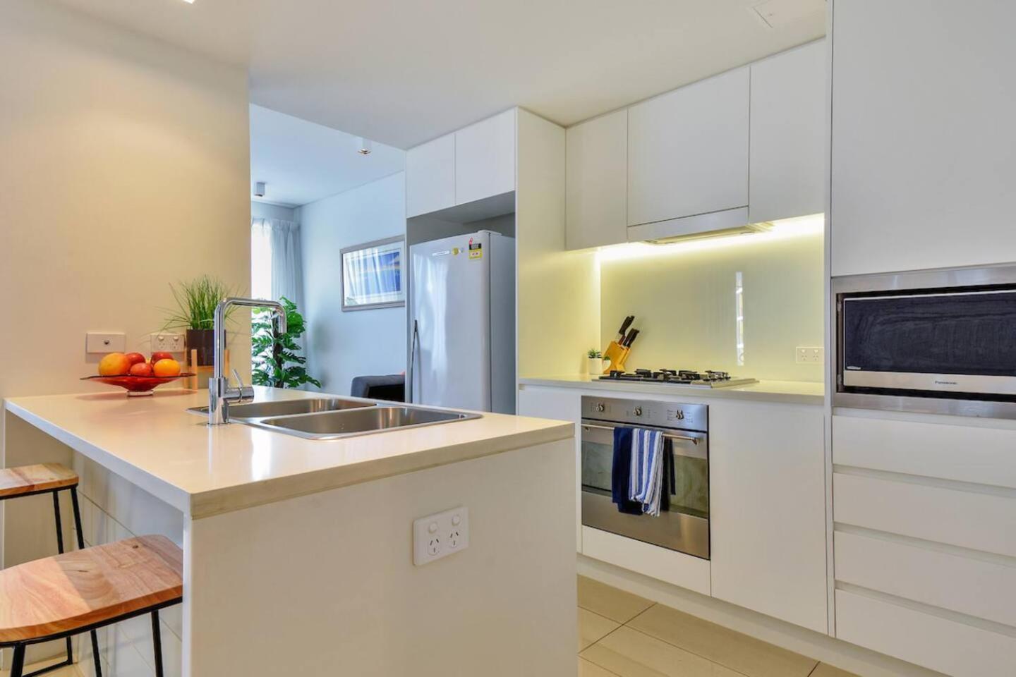 Darwin Waterfront Luxury Apartment Exterior photo