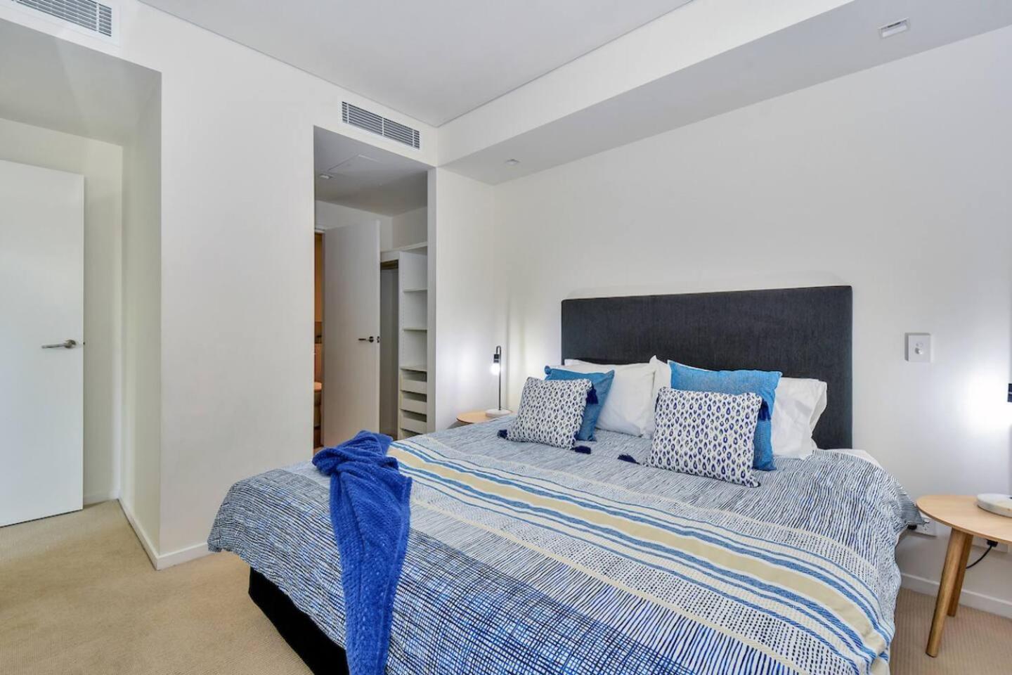 Darwin Waterfront Luxury Apartment Exterior photo